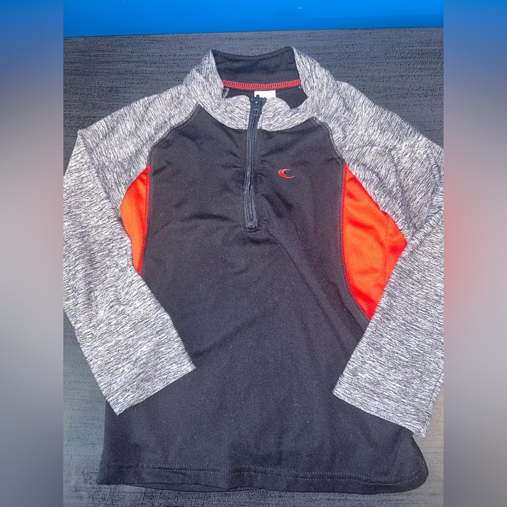 Pullover quarter zip black, red, and gray size 3t.